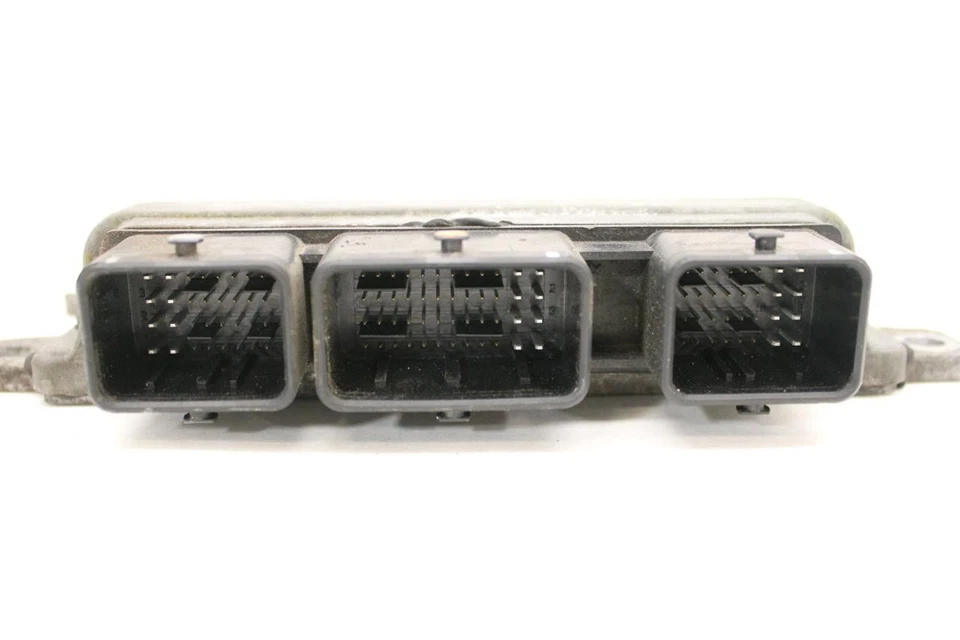 Computadora ECU ECM NISSAN VERSA 2012 12 NEC000811 1384207 Foto 2 de 4