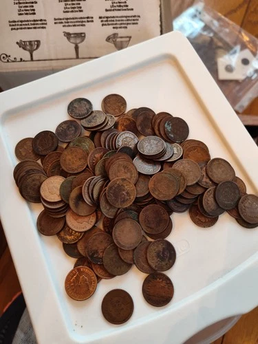 INDIAN CENT ROLLS 145 Coins Good, Bad, And Ugly Condition. Many Dates