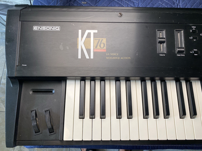 Ensoniq KT-76digital/synth/workstation 64 voice midi fully