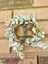 Holiday Ombr Boxwood Berry Mini Wreath Greenery Ring, 2.5