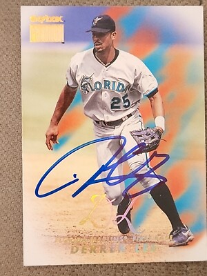 Derrek Lee Signed 1999 Skybox Premium - #97 