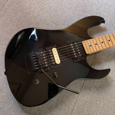 B.C.Rich Gunslinger ST Electric Guitar Black Floyd Rose 3.66