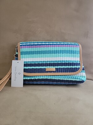 vera bradley straw wristlet