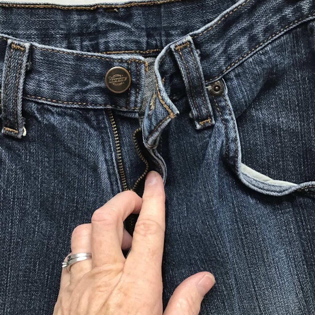 Picture 4 of 10