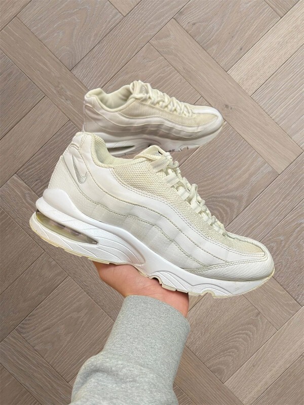 NIKE エアマックス95 24.5cm ナイキ] エア マックス 95 [W AIR
