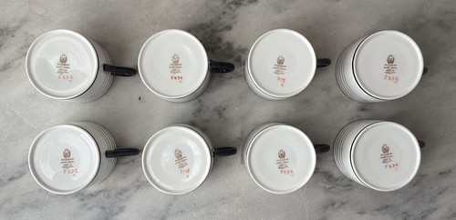 VTG 16-piece Wedgwood Bone China Demitasse Cups (8) & Saucers (8), Silver Stripe - Picture 10 of 11