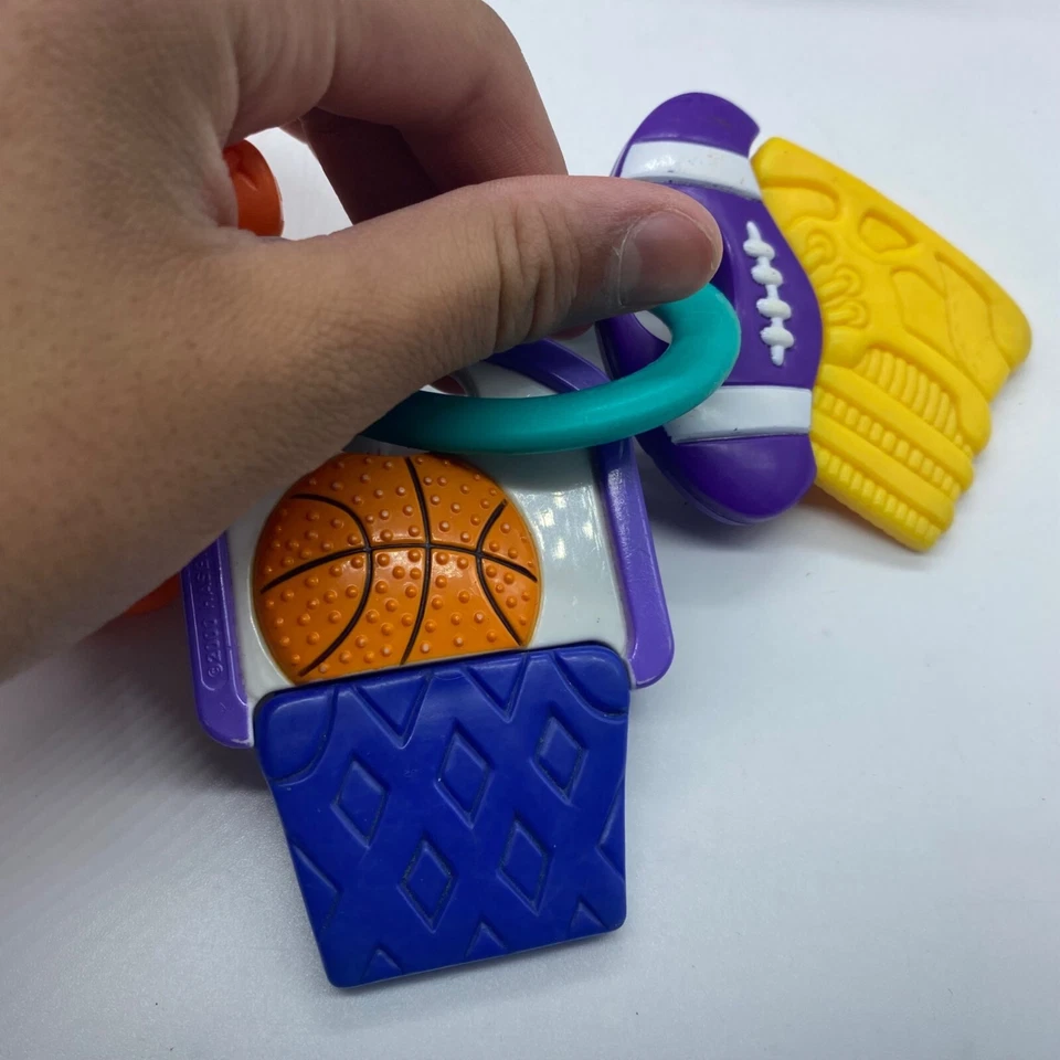 Baby Einstein Opus Pulpo y Hasbro Deportes Mordedor Actividad Juguete Set Multicolor Foto 4 de 4