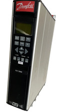 Danfoss VLT5002 inverter VLT5002PT5B20SBR3DLF00A00C0 ( 175Z0041 )