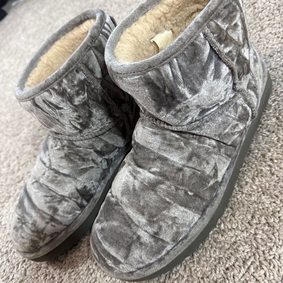 UGG Classic Mini Velvet Gray Boots Womens Size 11 Shearling  display picture 1