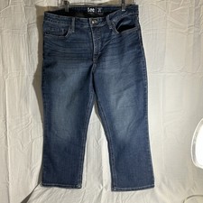 Women  s Lee Regular Fit Capri; Mid Rise Size 14M; Dark Blue Color With Lite Wash