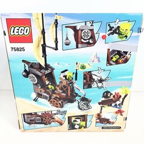 LEGO 75825 Angry Birds Piggy Pirate Ship Movie Complete Set