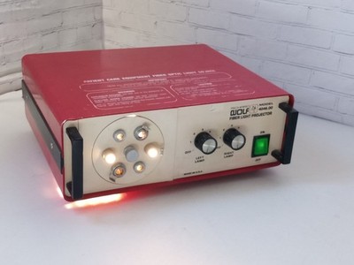 Richard Wolf 4046.00 Fiber Optic Light Source Dual Channel 150w  Lamps