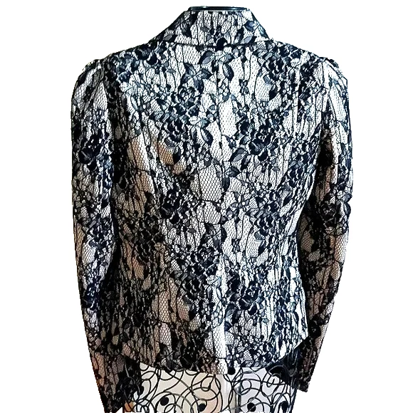 NUEVO Blazer Chaqueta Ajustada Kardashian Colección Negro Encaje y Desnudo Talla S/XS Bolsillos Foto 4 de 4