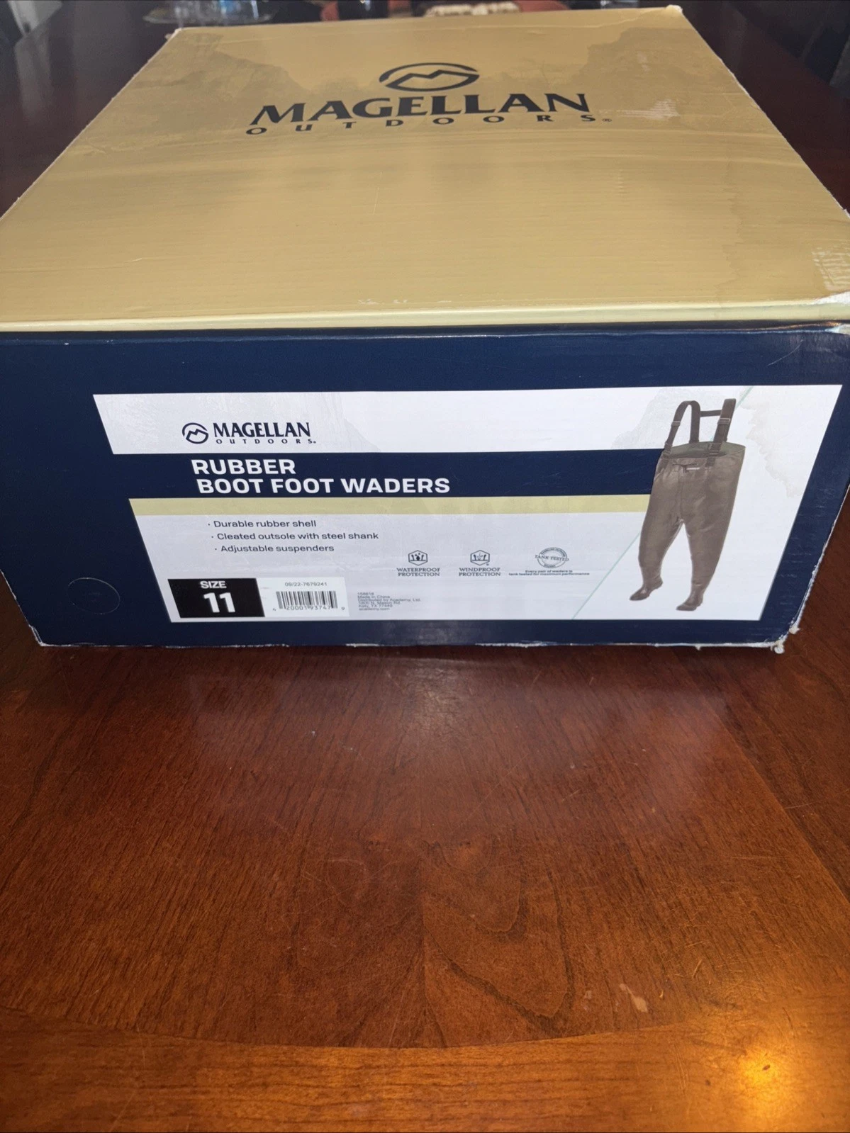 MAGELLAN OUTDOORS Chest Waders Waterproof Boots Size 11 Black Rubber FISH GEAR