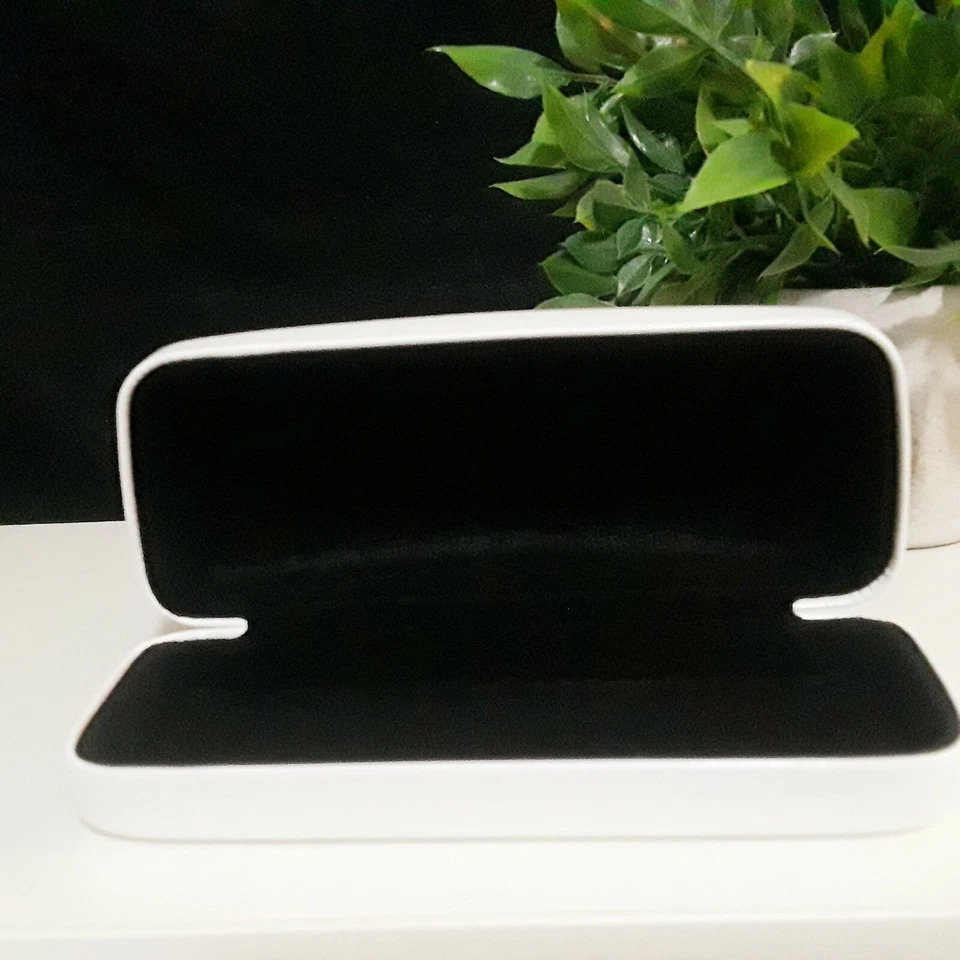 ~NINE WEST~ Glossy White Hardshell Sunglasses Case - Image 2 of 2