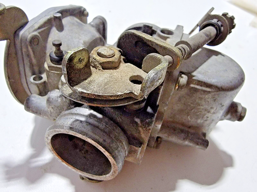 Carburetor #3 Middle Right 1983 Suzuki GS750 GS 750 83 - Photo 17 sur 18