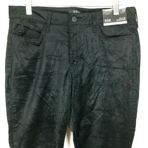black jegging shorts