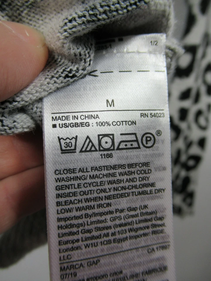 Gap Animal Print Cotton Cardigan Sweater Women Medium Lightweight - Image 4 of 4