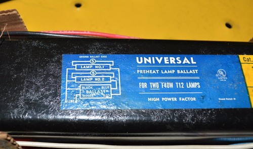 203 UNIVERSAL BALLAST 2-40W Fluorescent Lamp 120V Preheat NOS NEW Imperfect 203 - Picture 2 of 9