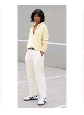 AYR The Metropolitan Pants Women  s 16 Pleated Twill Chino Ivory/White Trousers