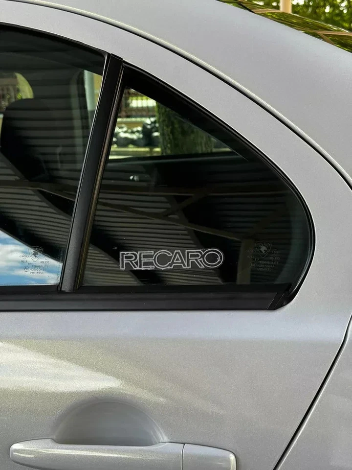 2 PCS RECARO JDM STYLE HIGH QUALITY STICKER JAPAN MATERIAL WORLDWIDE Foto 2 de 2