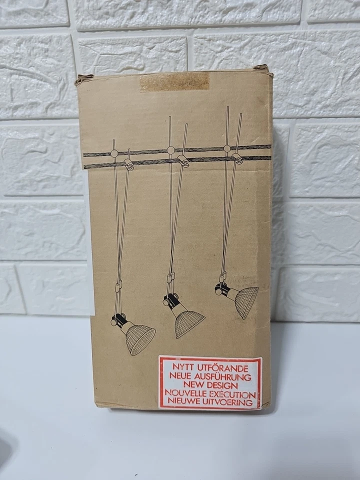 SANSA IKEA - 3 x 20w Cable Suspendido Focos Luces 14821 Abierto No Usado Foto 2 de 4