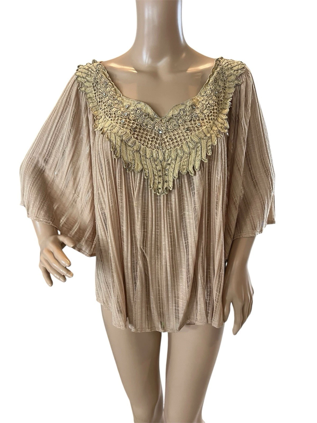 Anthropologie Willow & Clay Beaded Poncho Sheer Beige Pleated V-Neck Sz XS NWOT