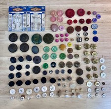 Vintage Mixed Lot of 142 Buttons VTG Sewing Buttons Craft Supplies