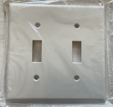 Leviton 88009 2-Gang White Double Toggle Switch Wall Plate Cover Box of 25