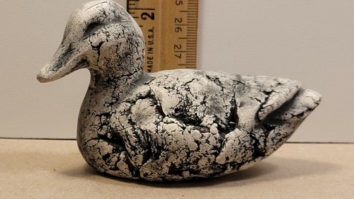 Hand Crafted Duck Figurine Gray with Black Mottled Pattern 3.25 x 4'' - Picture 2 of 5