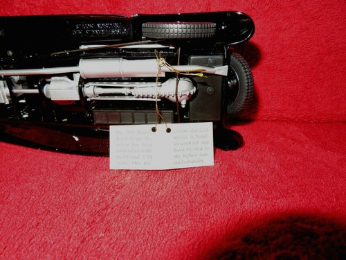 1930 BUGATTI ROYALE COUPE NAPOLEON FRANKLIN MINT 1:24 OPENING HOOD & 4 DOORS - Picture 12 of 12