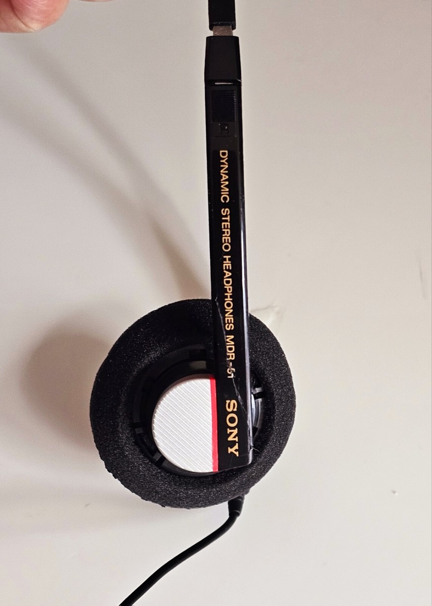 Super Rare Sony Headphones MDR-51 For Sony Professional