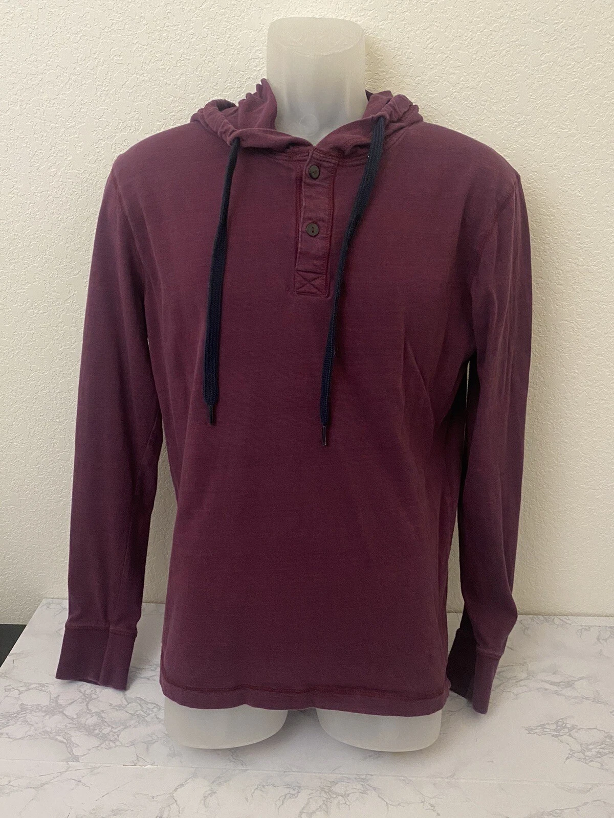 Loungewear Authentic Apparel Long Sleeve Hoodie Mens M Maroon Sweater Henley C1
Opens in a new windo
