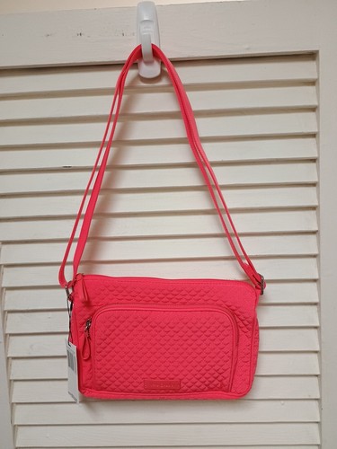 Vera Bradley Iconic RFID Little Hipster In Coral Reef Hot Pink - 第 1/4 張圖片