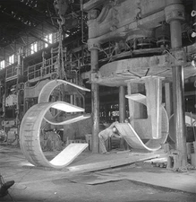 WW2 WWII Photo German Tiger I Turret Production  World War Two Wehrmacht 4214