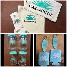 Casamigos Tequila Lot - Ręcznik golfowy, skarpetki, 4 filiżanki, 2 Koozies, 2 breloki NOWE
