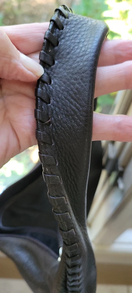 Bolso de cuero marrón oscuro Monsac para mujer usado en excelente estado apertura con cremallera Foto 4 de 4