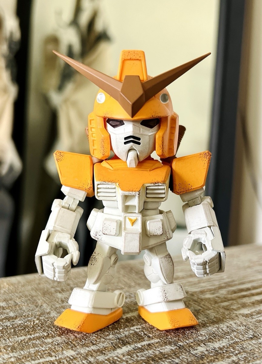 Bandai QMSV Mini RX-78-2 Ashley Wood SD Gundam Blind Box Figure