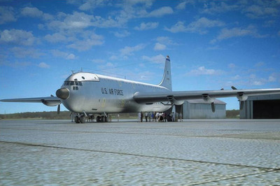 PKROD351 Roden Maßstab 1:144 USAF Convair XC-99 Schwertransportflugzeug