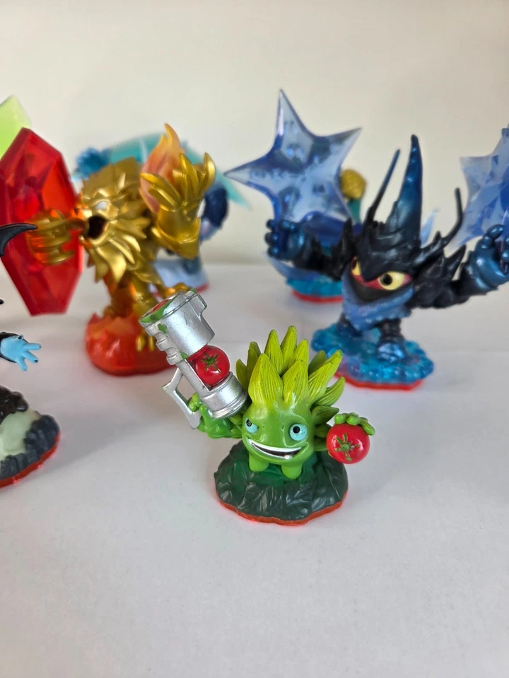 Activision Skylanders Trap Team Bundle Figures Trap Masters and cores - Image 4 of 4