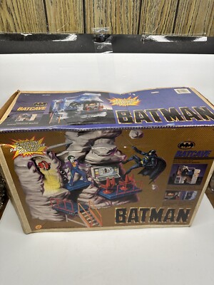 1989 ToyBiz DC Comics Batman Batcave No 4417 Movie Complete Play