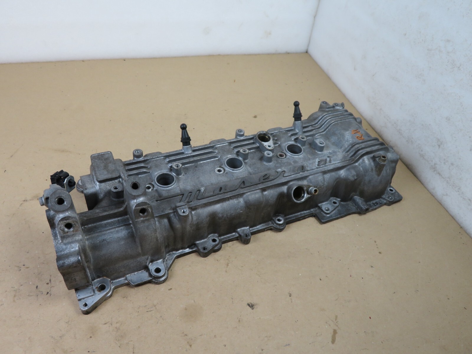 2014-2017 MASERATI GHIBLI SQ4 3.0L TWIN TURBO ENGINE RIGHT SIDE VALVE COVER OEM