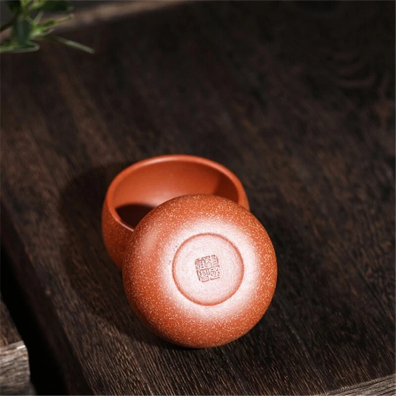 Lote de 2 tazas de té hechas a mano tazas de té de kungfu chino real Yixing Zisha arcilla púrpura Foto 4 de 4