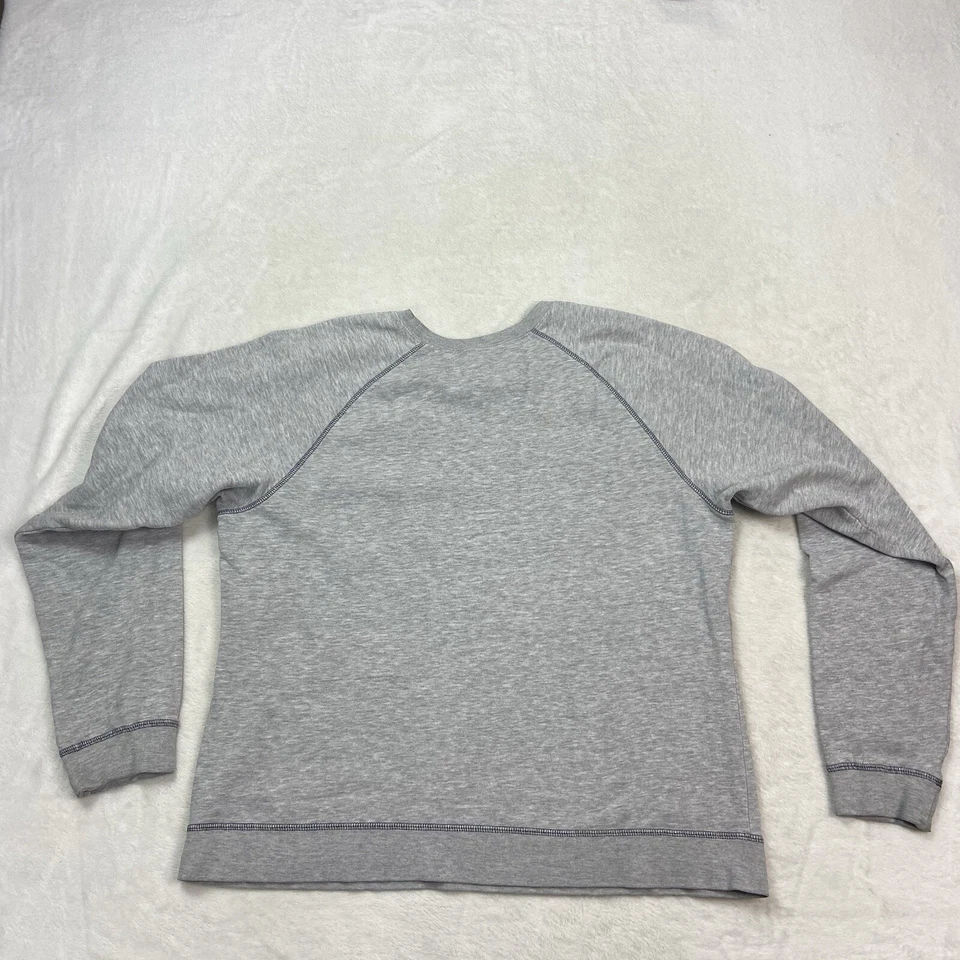 Moletom vintage Y2K Nike Athletics prata etiqueta meninos tamanho XL (16-18) gola redonda - Imagem 4 de 4