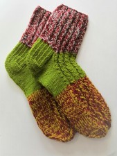 Size 5-6 1/2 women 4-5 1/2 men US/36-37 EU Hand knitted socks