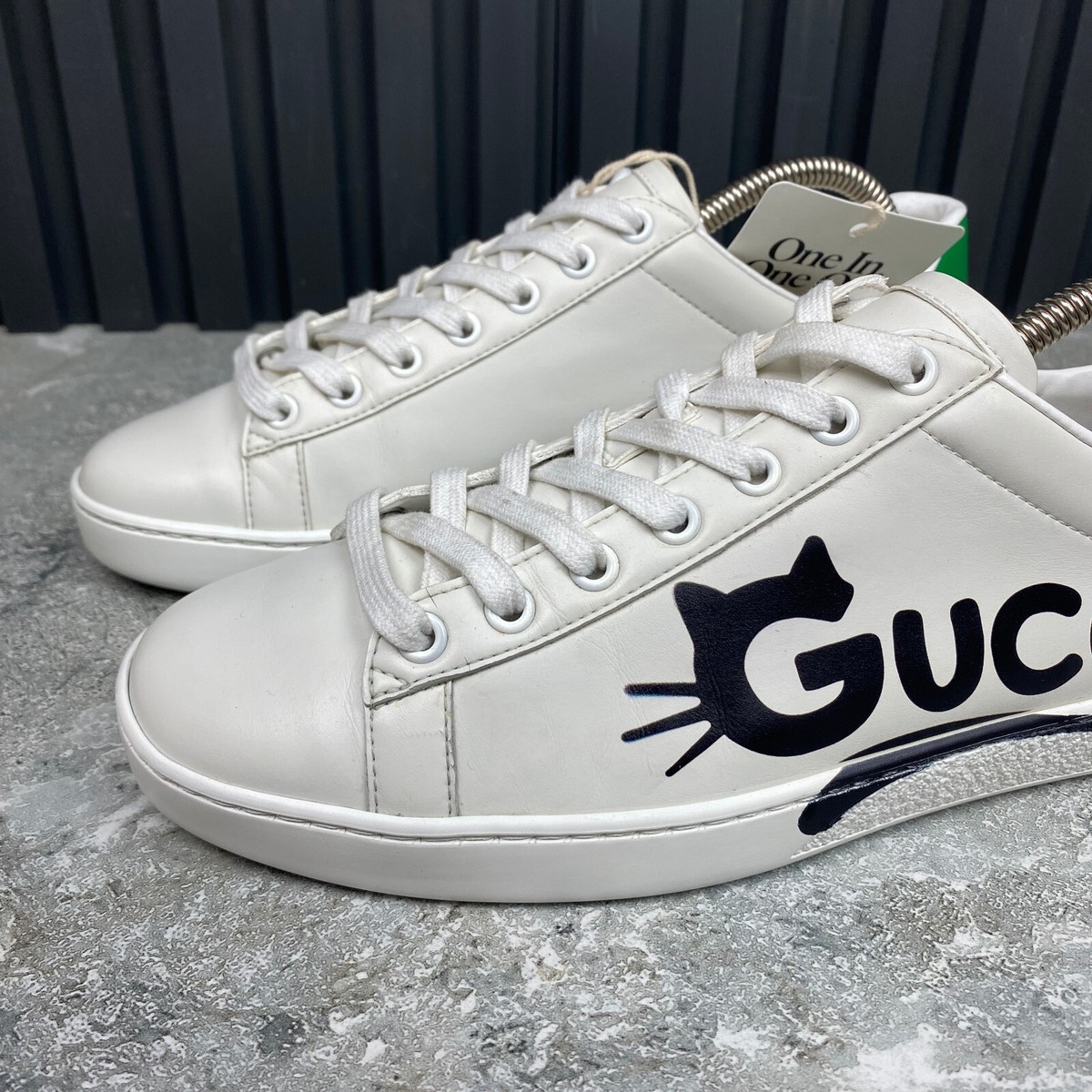 Gucci Ace Low-top Sneakers Cat Print White Leather 9 US or 39 EUR