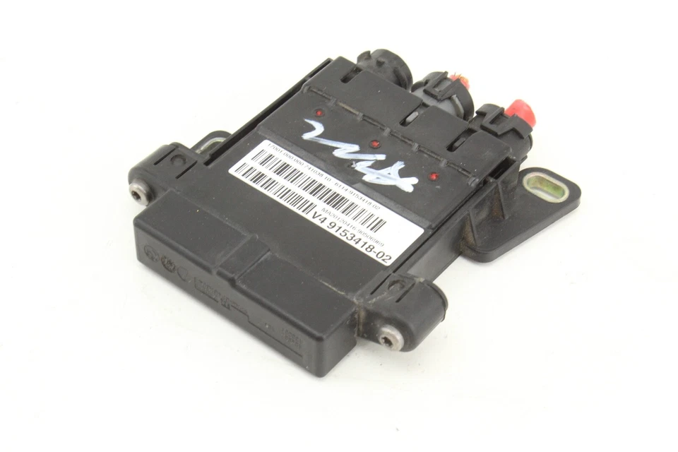 Caja de conexiones de distribución de batería 11-16 BMW 528i 535i 550i OEM 9153418-02 Foto 2 de 4