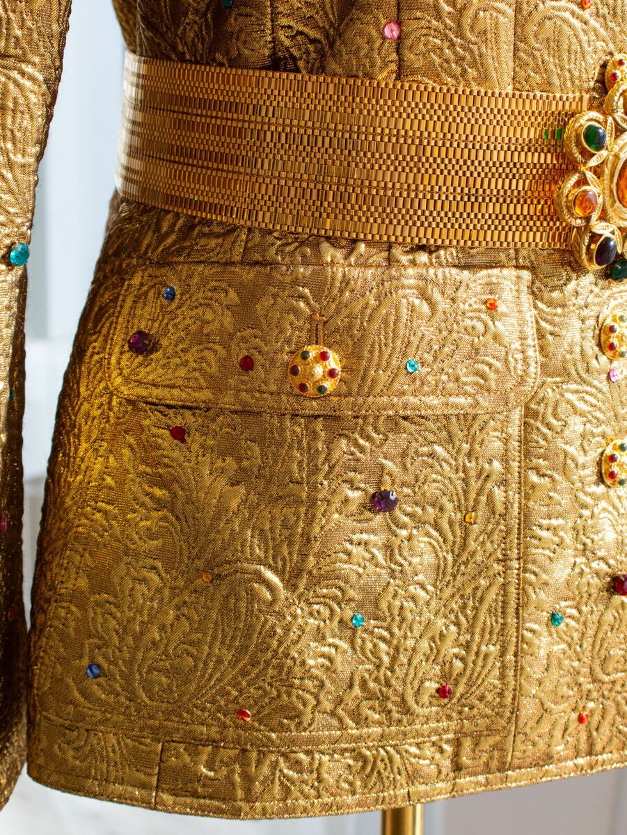Museum Chanel Vintage F/W 1996 Gold Brocade Mughal Jeweled Museum Chanel Vintage F/W 1996 Gold Brocade Mughal Jeweled