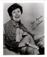 Erma Bombeck Signed 8 x 10 Photo / Autographed Writer, Humorist