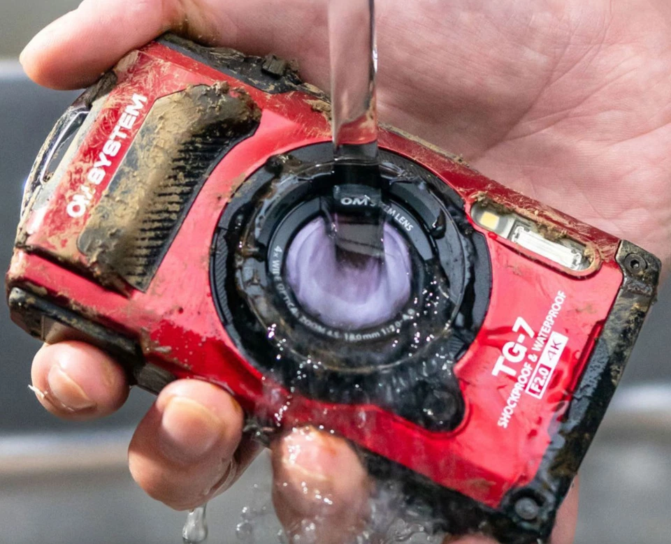 OM System Tough TG-7 Digital Camera - red **FREE SHIPPING** - Image 4 of 4